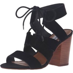 Steve Madden size 8.5 Emalena sandals